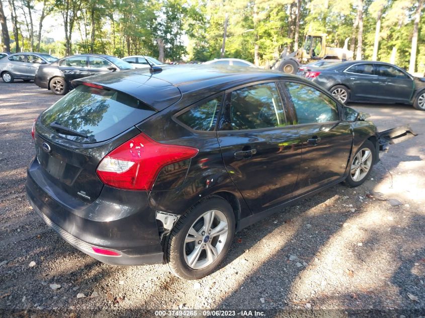 2013 FORD FOCUS SE - 1FADP3K21DL175400