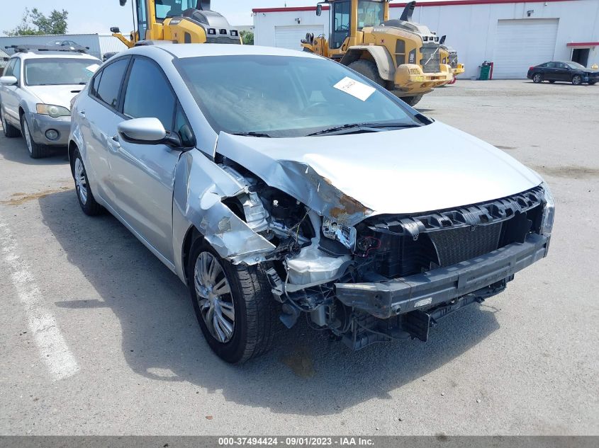 2017 KIA FORTE LX - 3KPFK4A75HE111346
