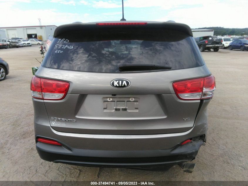 2018 KIA SORENTO LX V6 - 5XYPG4A5XJG374848