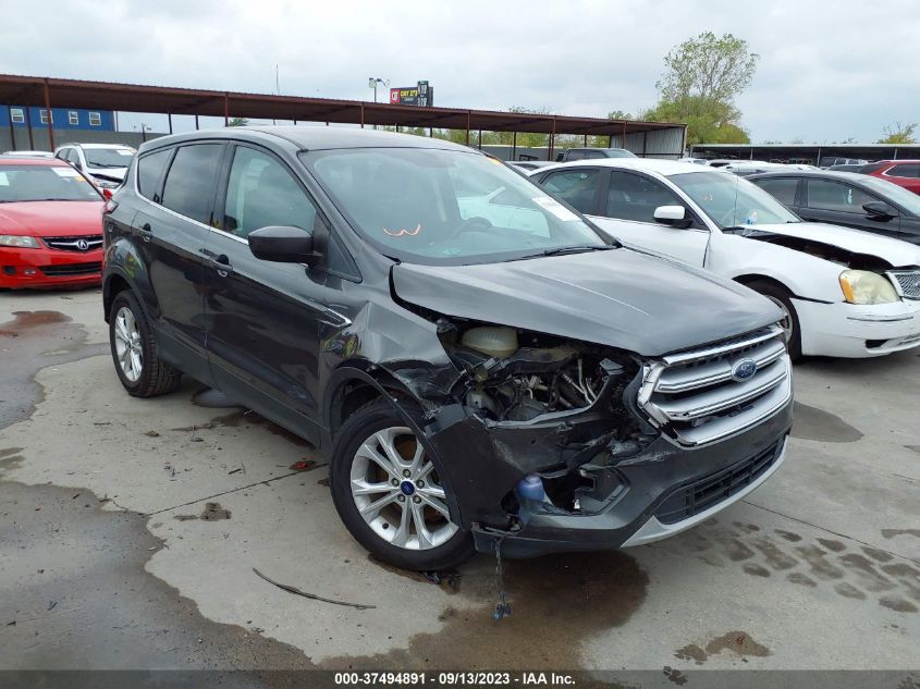 2017 FORD ESCAPE SE - 1FMCU0GDXHUC34138