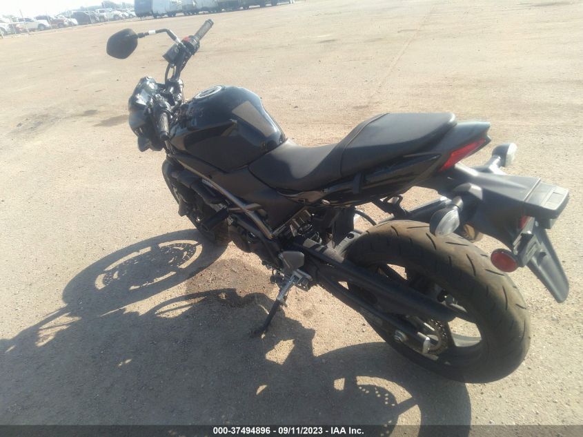 VIN JS1VP55A7N7100136 2022 SUZUKI SV650
