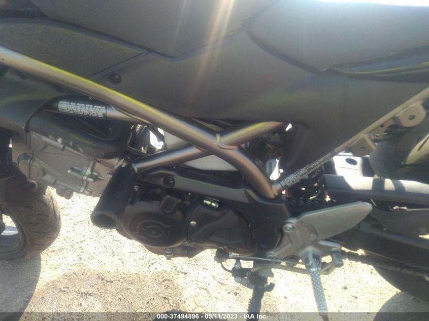VIN JS1VP55A7N7100136 2022 SUZUKI SV650