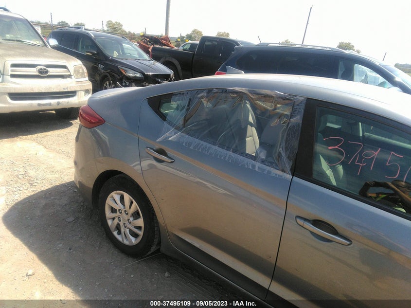 VIN KMHD74LF4HU110134 2017 HYUNDAI ELANTRA SE