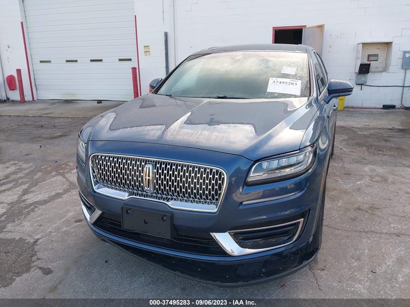 VIN 2LMPJ8K95KBL24102 2019 LINCOLN NAUTILUS SELECT