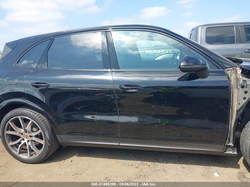VIN WP1AA2AY4KDA05553 2019 PORSCHE CAYENNE