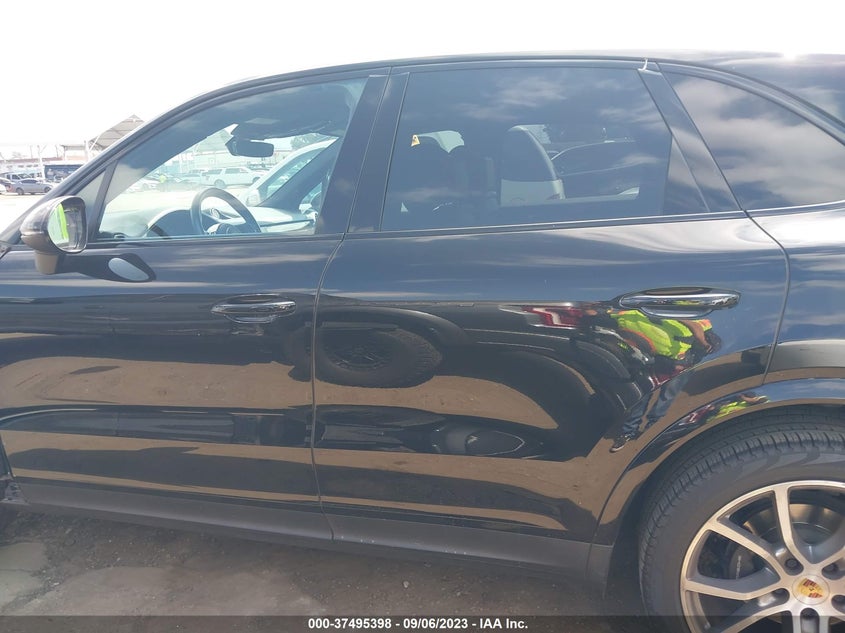 VIN WP1AA2AY4KDA05553 2019 PORSCHE CAYENNE