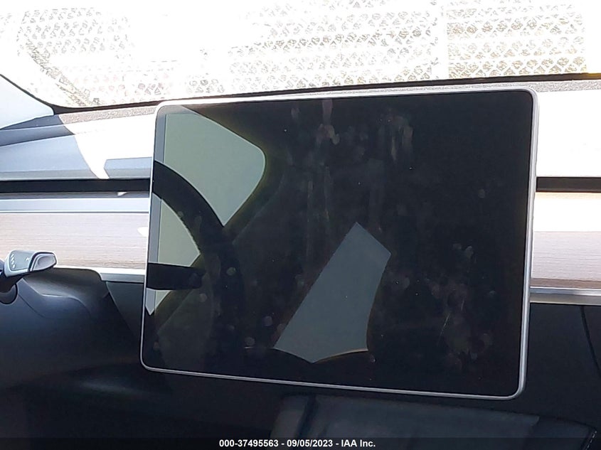 VIN 7SAYGDEEXNF545046 2022 TESLA MODEL Y LONG RANGE
