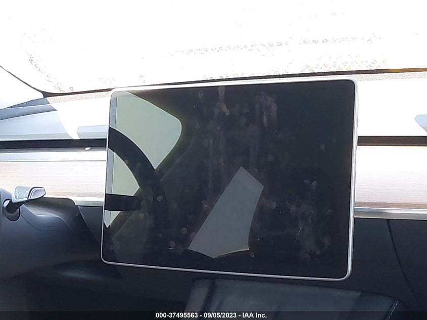 VIN 7SAYGDEEXNF545046 2022 TESLA MODEL Y LONG RANGE