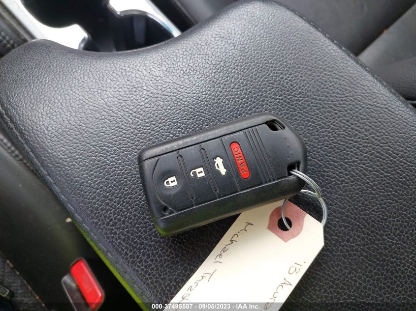 2013 ACURA ILX TECH PKG - 19VDE1F78DE016210