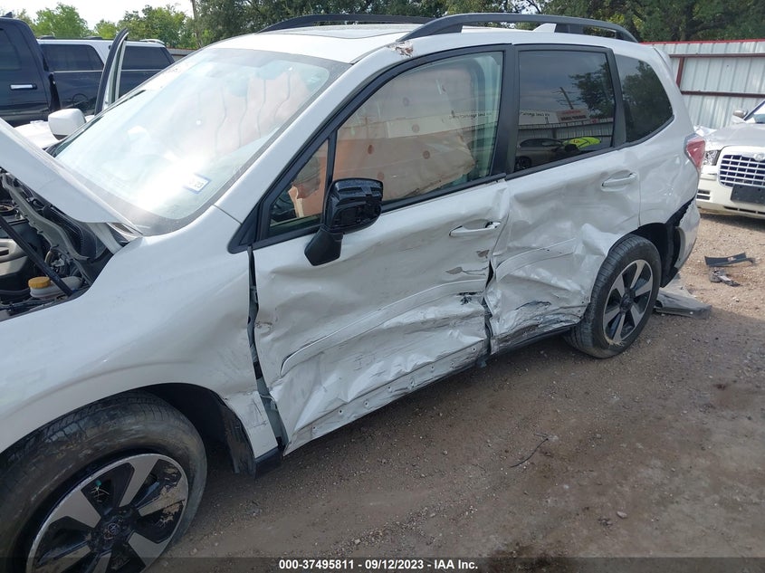 VIN JF2SJAGC8HH544871 2017 SUBARU FORESTER PREMIUM