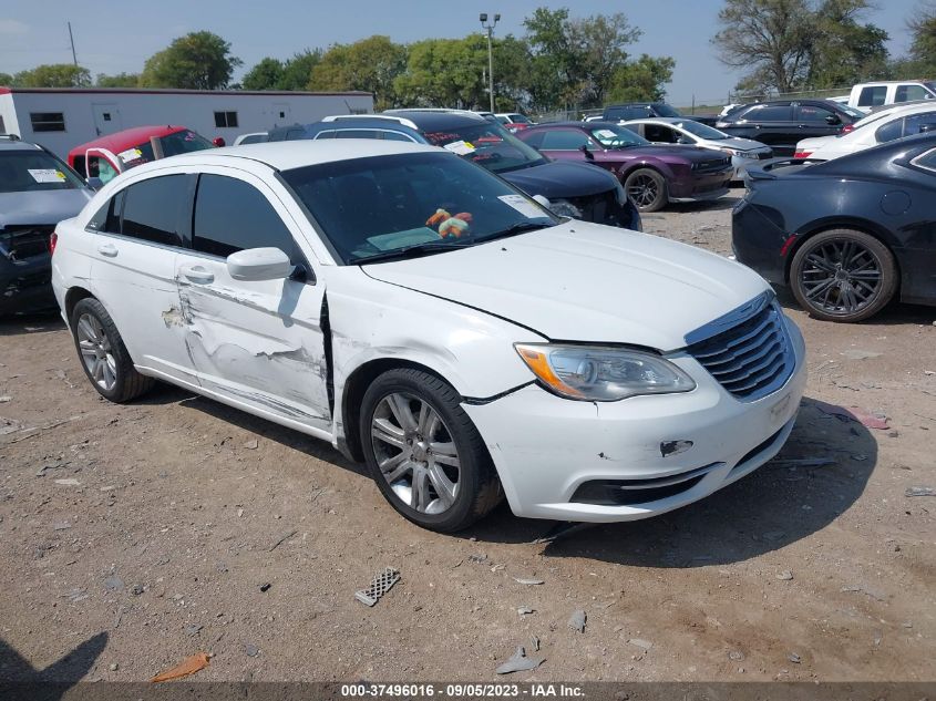 2013 CHRYSLER 200 TOURING - 1C3CCBBB1DN694015