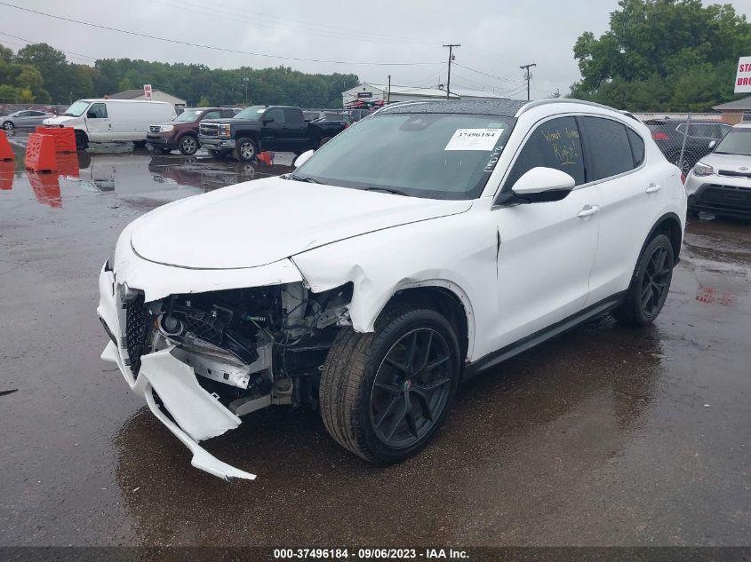 2018 ALFA ROMEO STELVIO - ZASFAKANXJ7B93870