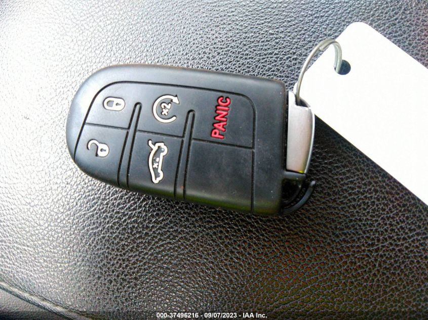 2015 JEEP CHEROKEE LATITUDE - 1C4PJLCB1FW759871