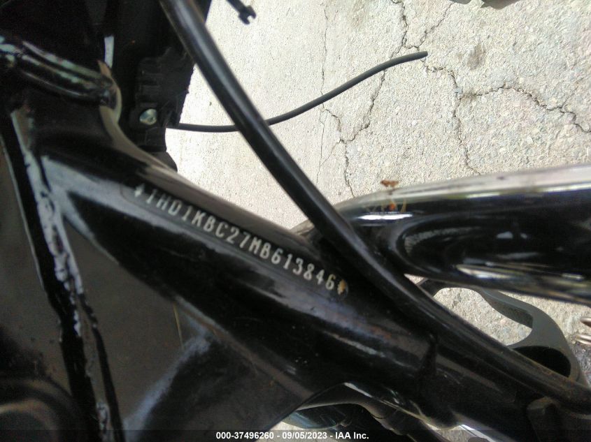 2021 HARLEY-DAVIDSON FLHX - 1HD1KBC27MB613846