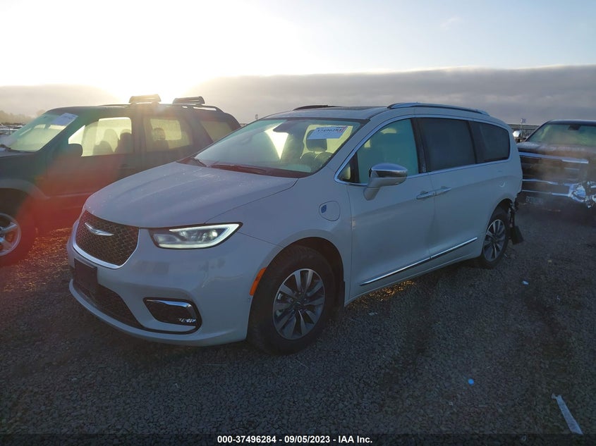 VIN 2C4RC1S79MR557371 2021 CHRYSLER PACIFICA HYBRID LIMITED