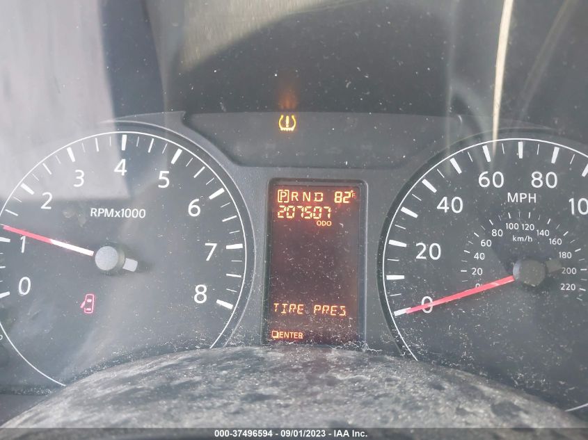 2014 NISSAN NV SV 1N6BF0KMXEN105398