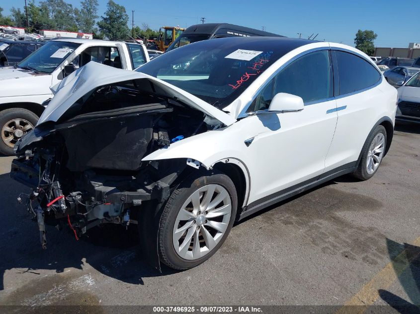 2017 TESLA MODEL X - 5YJXCDE24HF063364