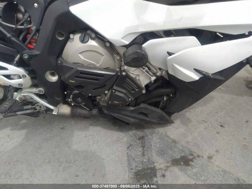 2016 BMW S 1000 XR - WB10D1308GZ462203
