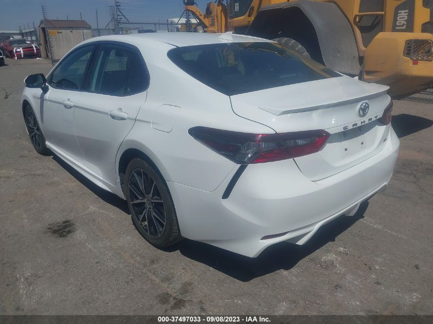 2021 TOYOTA CAMRY SE/SE NIGHT SHADE - 4T1G11AK6MU424861