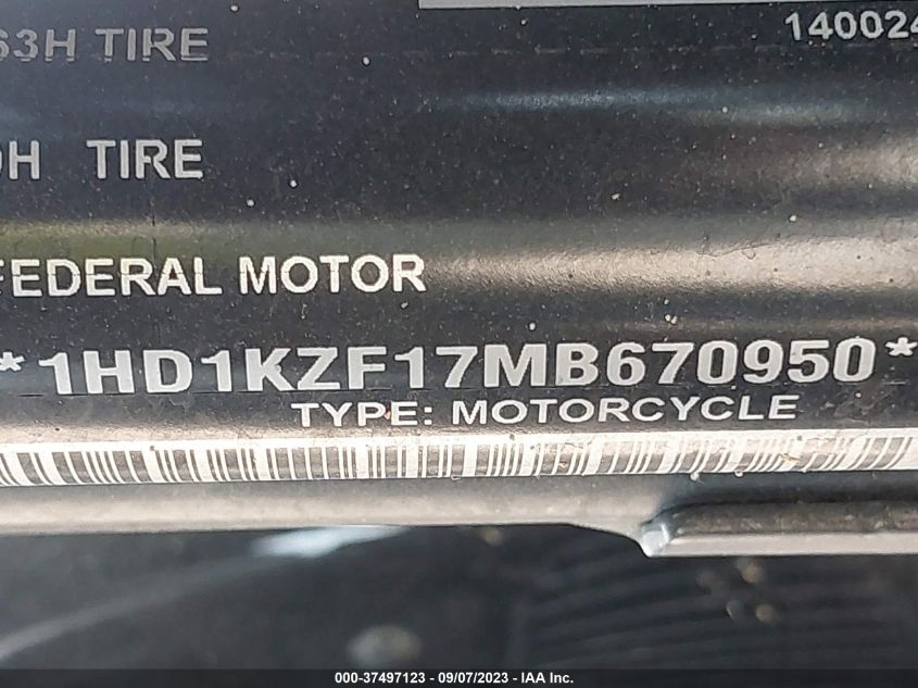 2021 HARLEY-DAVIDSON FLTRK 1HD1KZF17MB670950