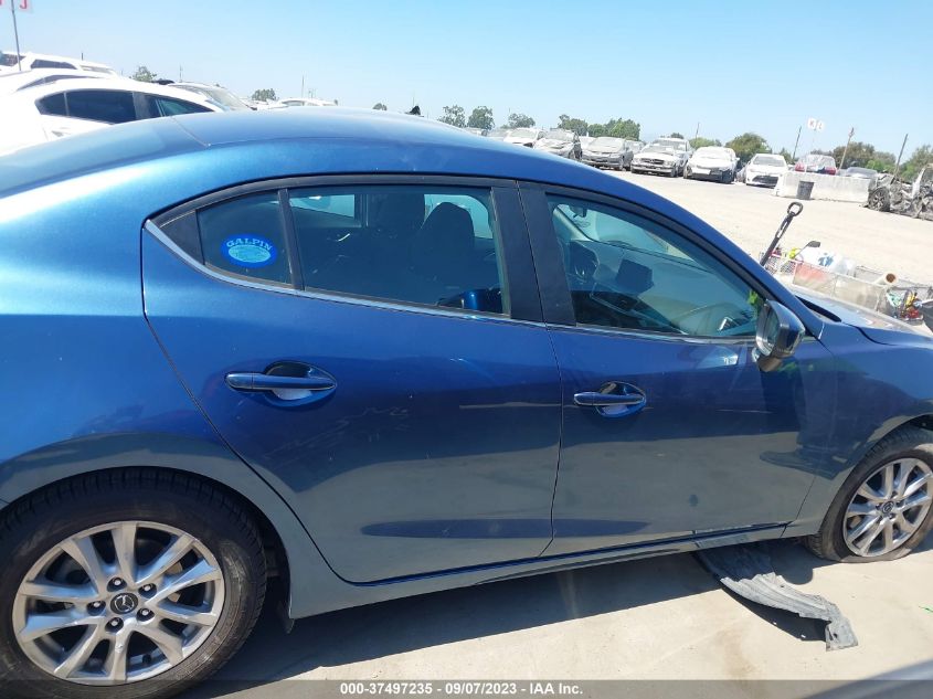 2018 MAZDA MAZDA3 4-DOOR SPORT 3MZBN1U72JM174610