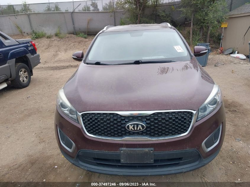 2017 KIA SORENTO LX V6 - 5XYPGDA56HG312180