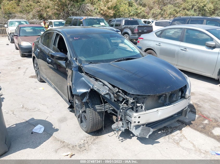 VIN 1N4AL3AP4HN333895 2017 NISSAN ALTIMA 2.5 SR