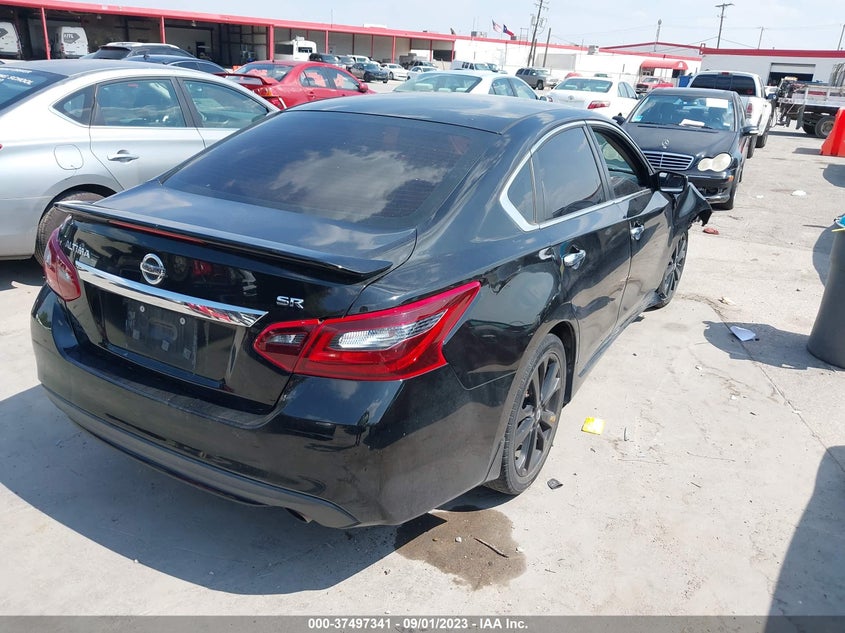 VIN 1N4AL3AP4HN333895 2017 NISSAN ALTIMA 2.5 SR