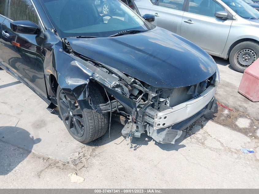 VIN 1N4AL3AP4HN333895 2017 NISSAN ALTIMA 2.5 SR