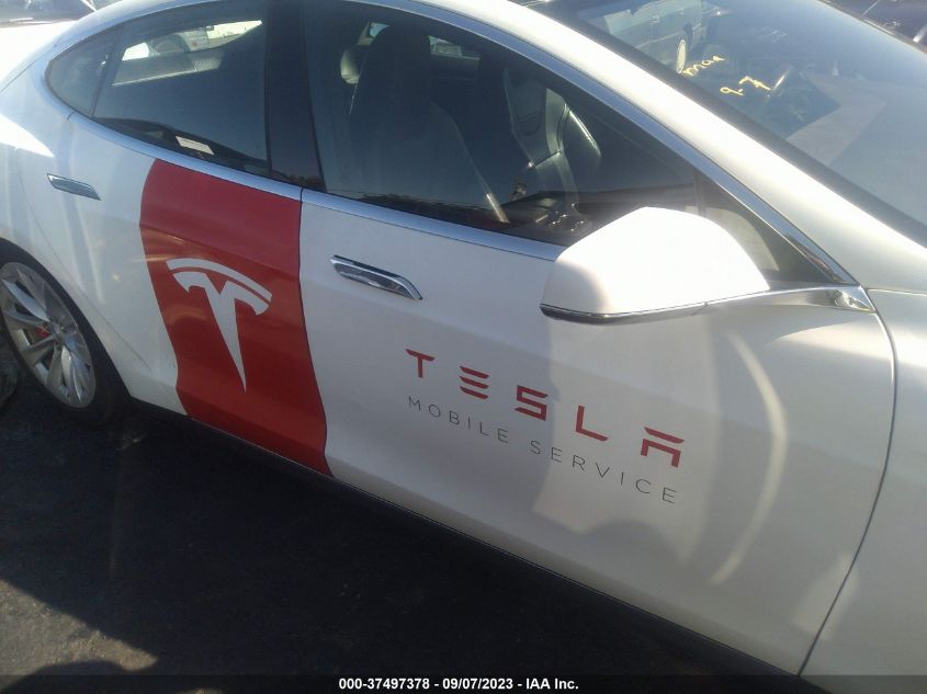 2015 TESLA MODEL S 85D - 5YJSA1H21FFP78092
