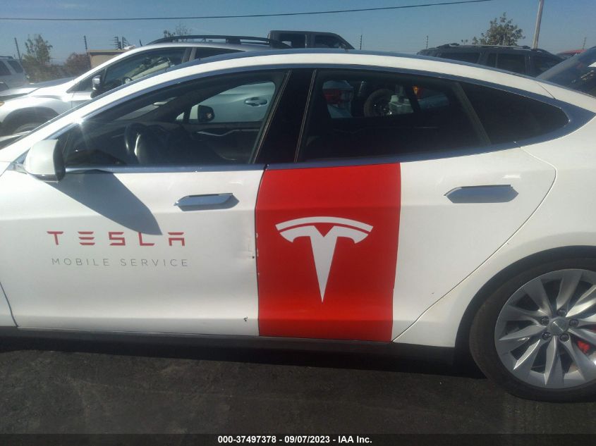 2015 TESLA MODEL S 85D - 5YJSA1H21FFP78092