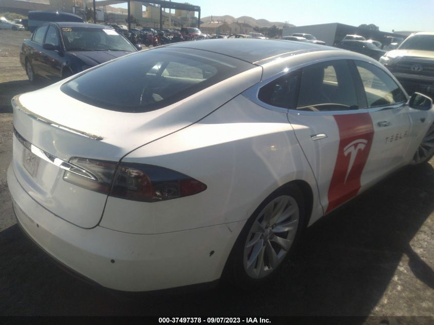 2015 TESLA MODEL S 85D - 5YJSA1H21FFP78092