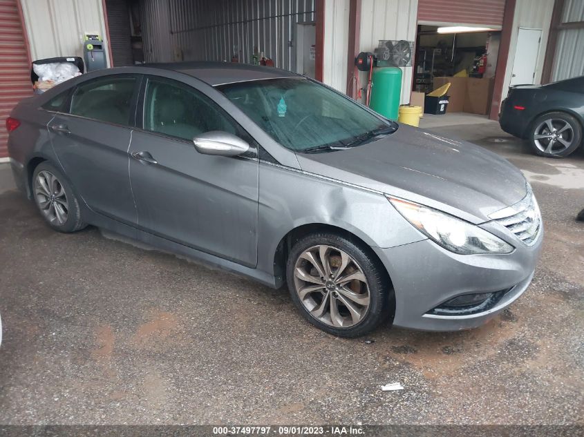 2014 HYUNDAI SONATA SE - 5NPEC4AC2EH905475