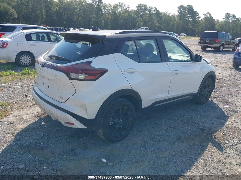 VIN 3N1CP5DV8PL492546 2023 NISSAN KICKS SR