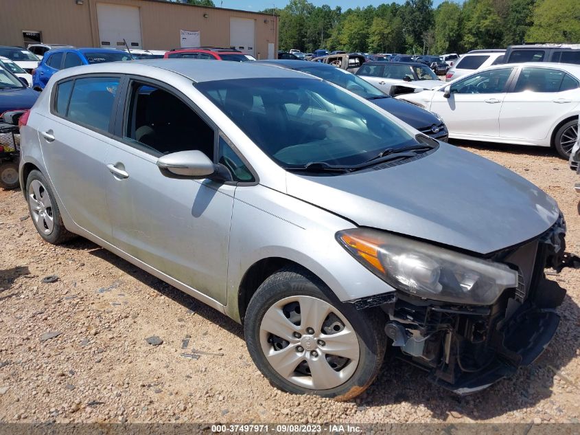 2016 KIA FORTE 5-DOOR LX - KNAFK5A85G5637269