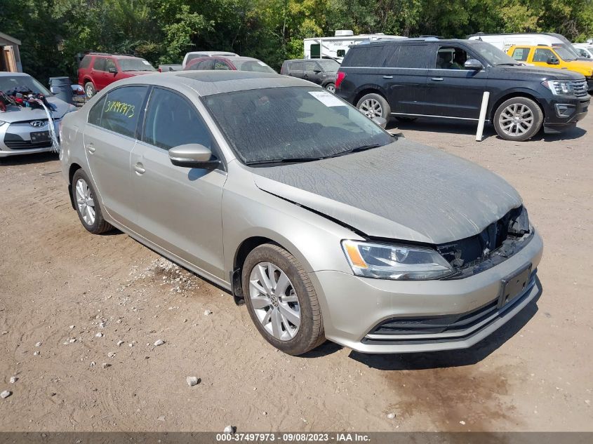 2015 VOLKSWAGEN JETTA SEDAN 2.0L TDI SE - 3VW3A7AJ5FM342251