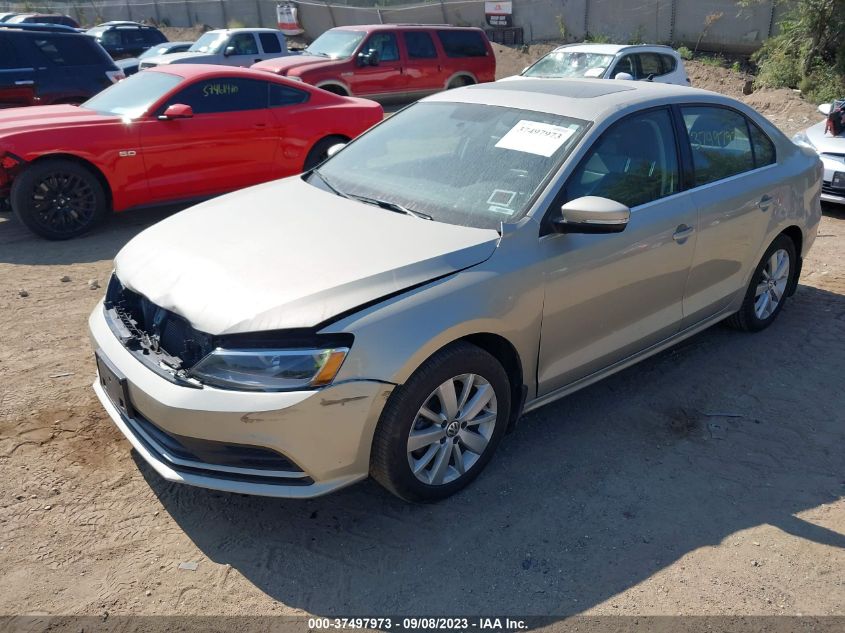 2015 VOLKSWAGEN JETTA SEDAN 2.0L TDI SE - 3VW3A7AJ5FM342251