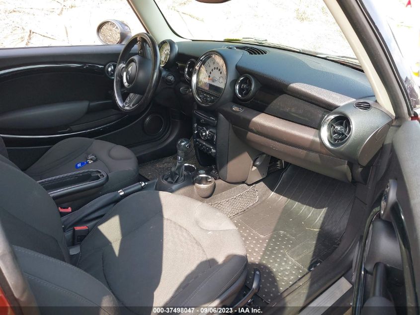 2013 MINI COOPER HARDTOP - WMWSU3C57DT680812