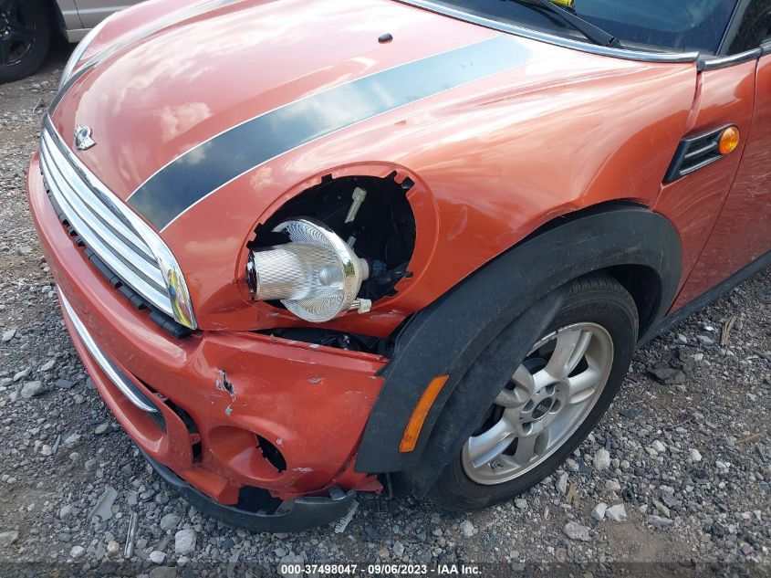2013 MINI COOPER HARDTOP - WMWSU3C57DT680812