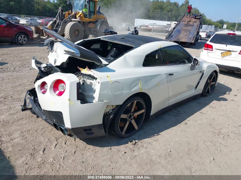 2013 NISSAN GT-R PREMIUM JN1AR5EF4DM260987
