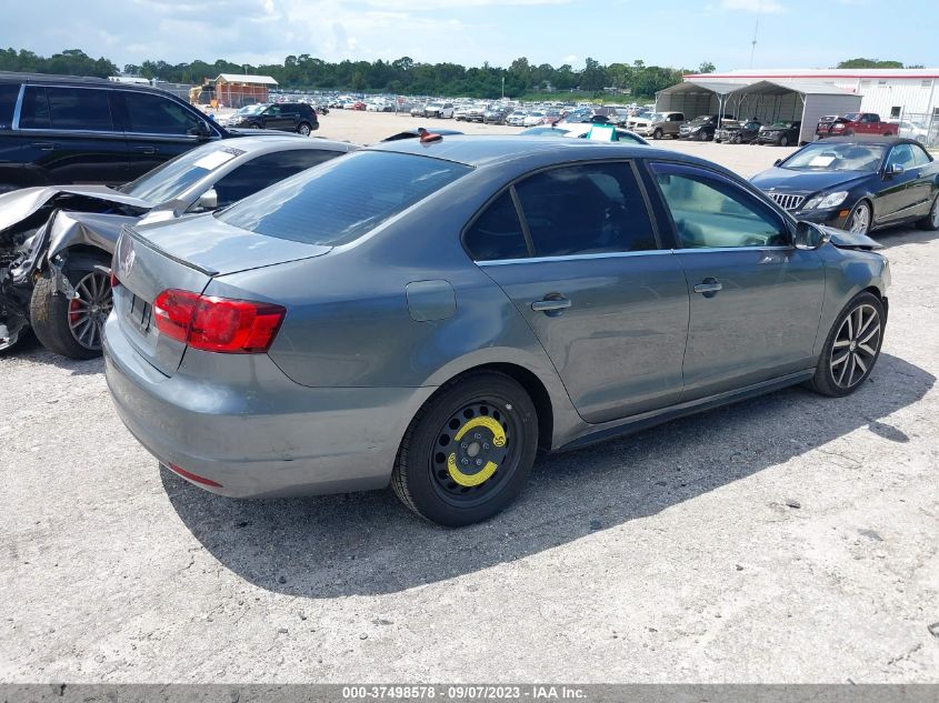 2013 VOLKSWAGEN GLI AUTOBAHN 3VW5A7AJ1DM235610