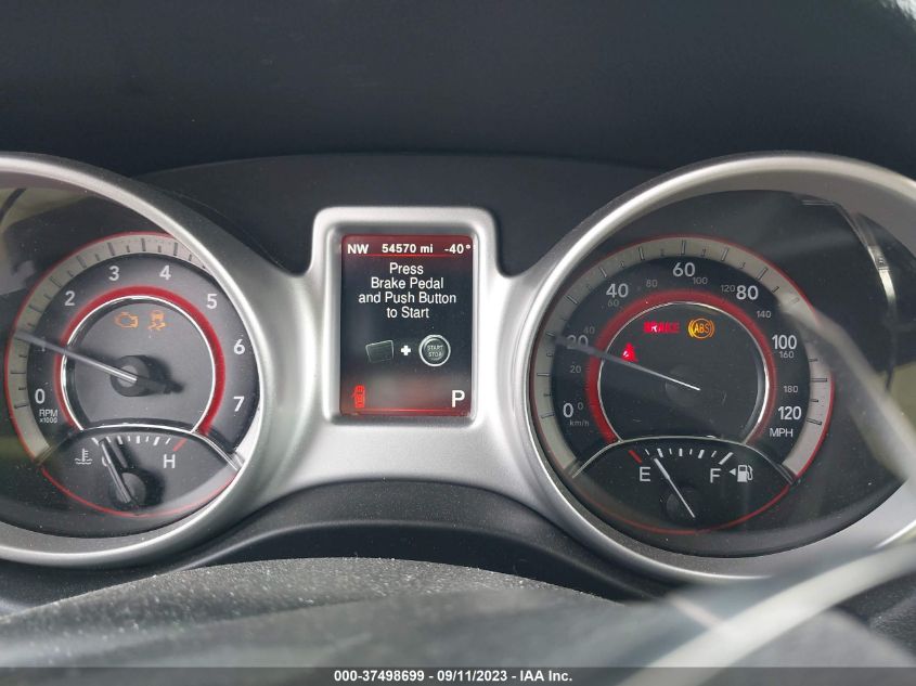 2018 DODGE JOURNEY SE - 3C4PDCABXJT385205