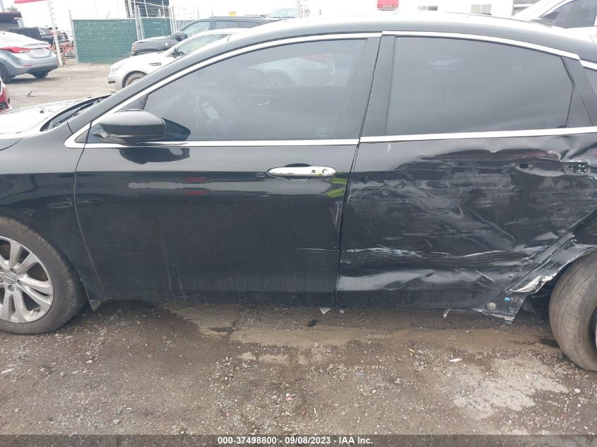 2016 CHRYSLER 200 LIMITED - 1C3CCCAB1GN157933