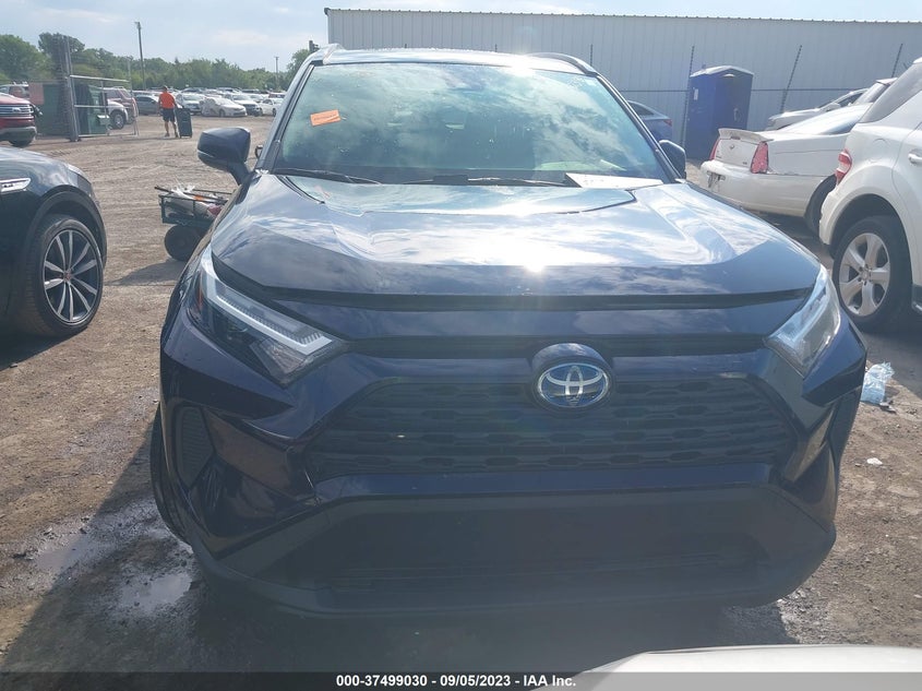 VIN JTMRWRFV3ND145238 2022 TOYOTA RAV4 HYBRID XLE