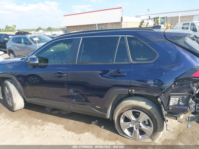 VIN JTMRWRFV3ND145238 2022 TOYOTA RAV4 HYBRID XLE