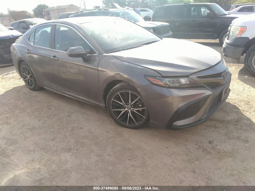 2021 TOYOTA CAMRY SE - 4T1G11AK2MU590505