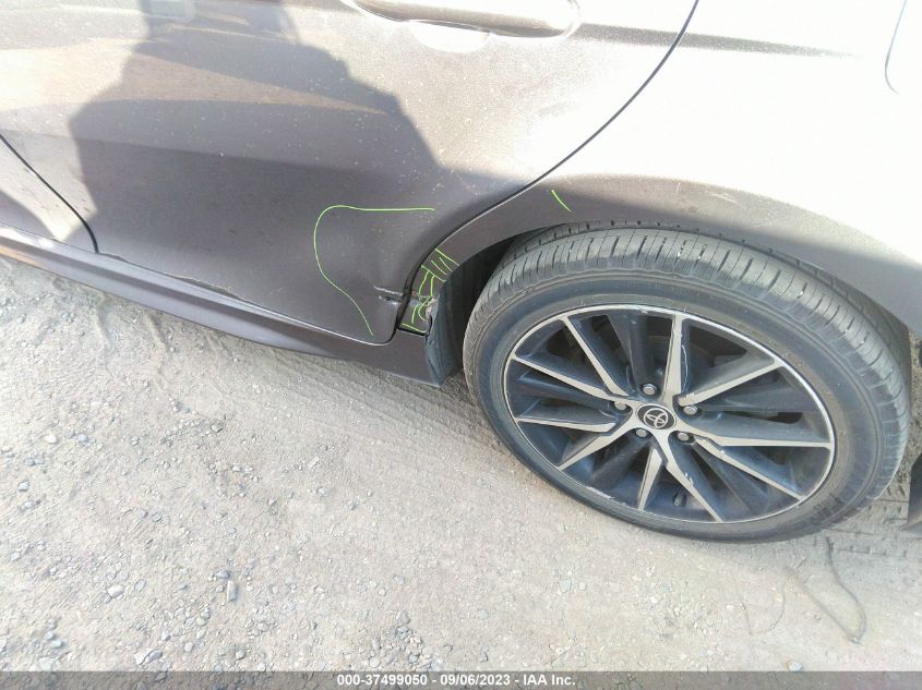 2021 TOYOTA CAMRY SE - 4T1G11AK2MU590505