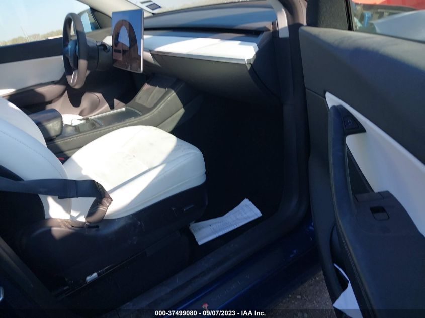 2022 TESLA MODEL Y - 7SAYGDEE5NF319965
