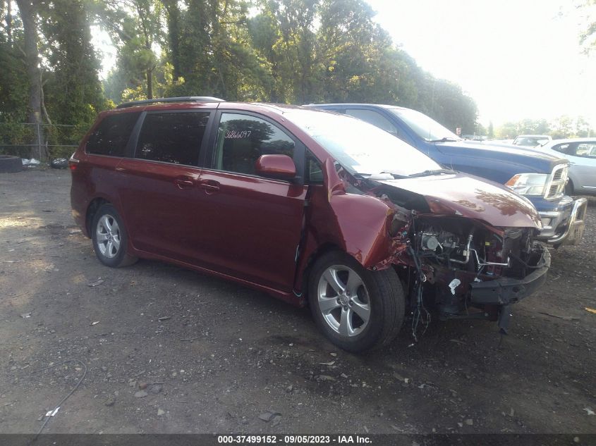 2018 TOYOTA SIENNA LE - 5TDKZ3DC6JS940046