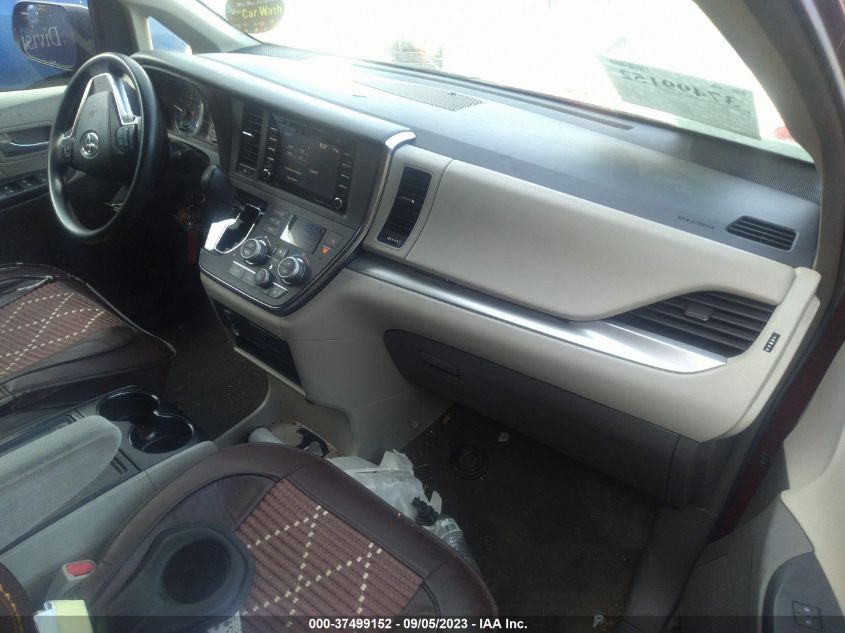 2018 TOYOTA SIENNA LE - 5TDKZ3DC6JS940046